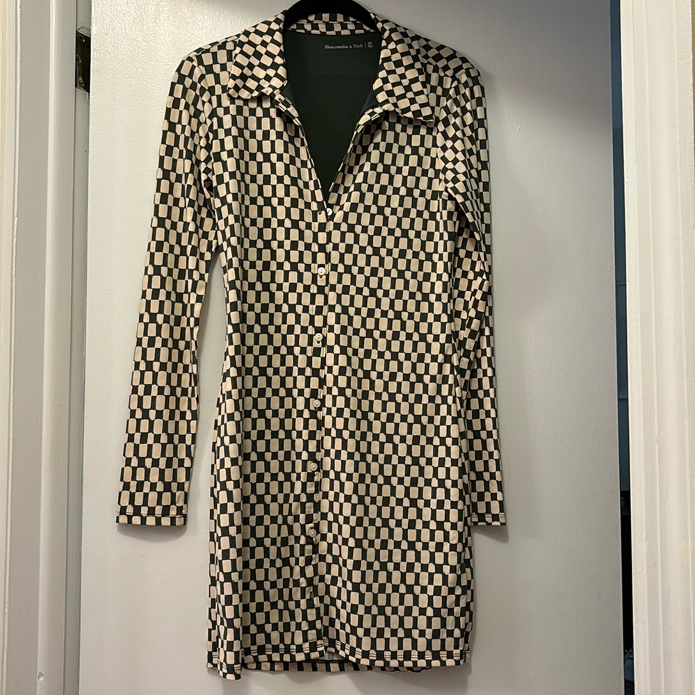 Abercrombie & Fitch Long-Sleeve Slinky Knit Shirt Dress